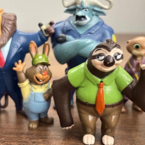 Disney ZOOTOPIA Animals Dolls Toy PVC Figures Cake Toppers SET 10 Fox Sloth Bear - Picture 13 of 16